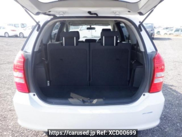 Used 2004 AT toyota wish ZNE10G Image[8]