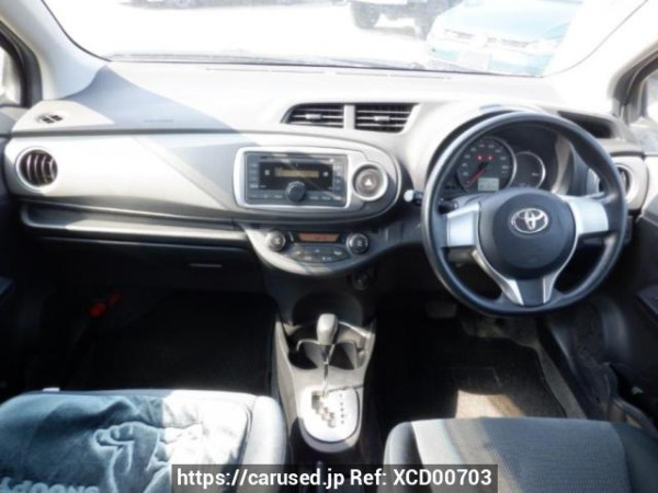 Used 2014 AT toyota vitz NSP130 Image[16]