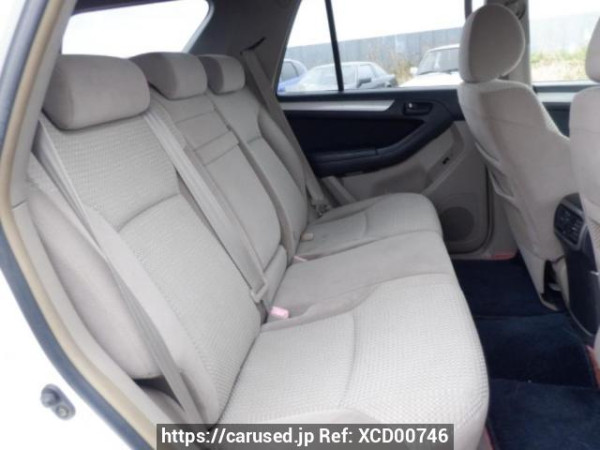 Used 2004 AT toyota hilux-surf RZN210W Image[14]
