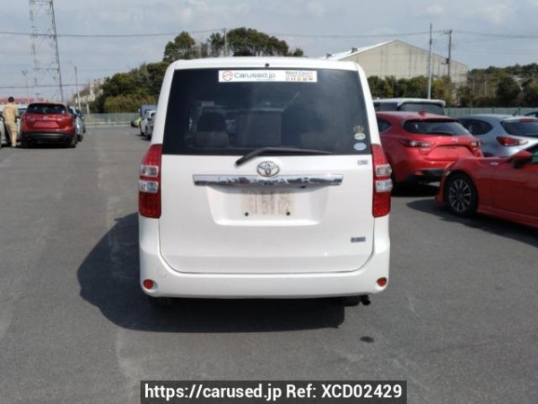 Used 2011 AT toyota noah ZRR70G Image[5]