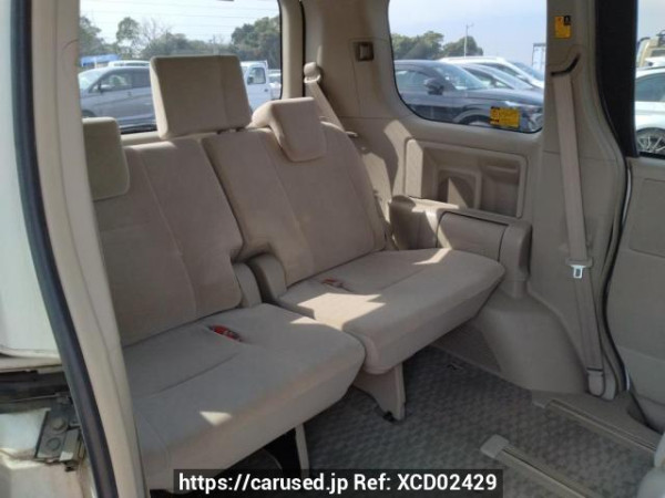 Used 2011 AT toyota noah ZRR70G Image[16]