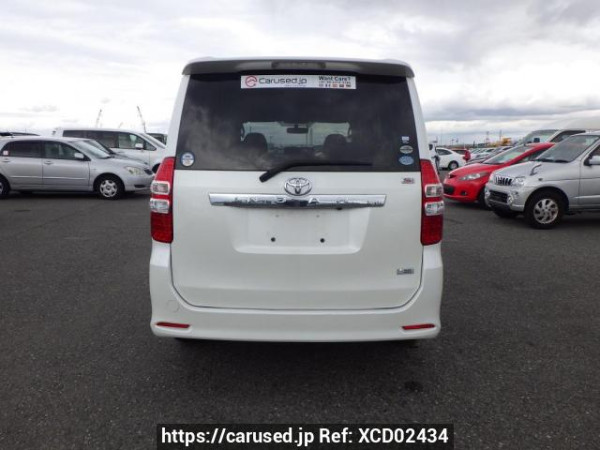 Used 2010 AT toyota noah ZRR70W Image[5]