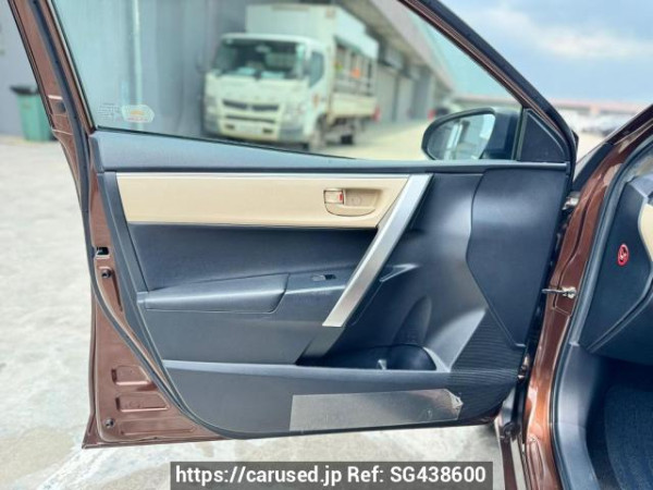 Used 2015 AT toyota corolla-altis null Image[6]