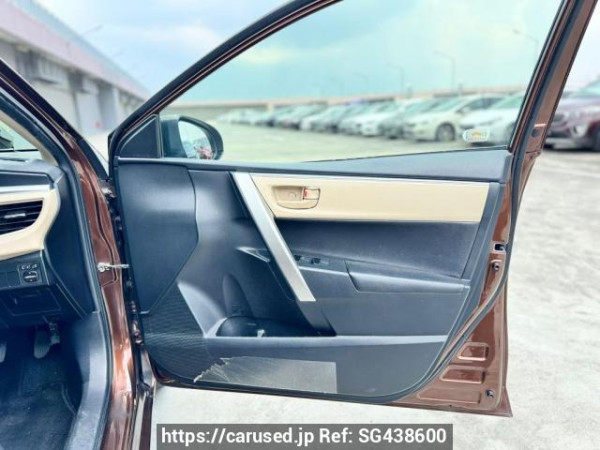 Used 2015 AT toyota corolla-altis null Image[7]