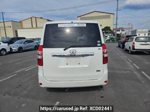 Used 2012 AT toyota noah ZRR70G Image[5]