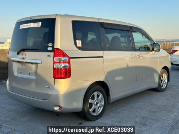 Used 2010 AT toyota noah ZRR70G Image[6]