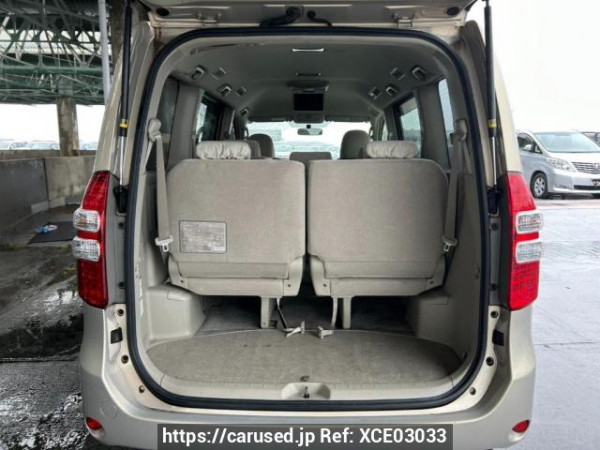Used 2010 AT toyota noah ZRR70G Image[8]