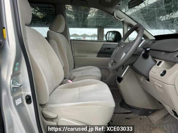 Used 2010 AT toyota noah ZRR70G Image[13]