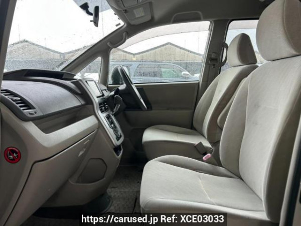 Used 2010 AT toyota noah ZRR70G Image[14]
