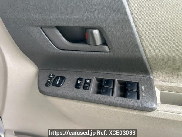 Used 2010 AT toyota noah ZRR70G Image[18]