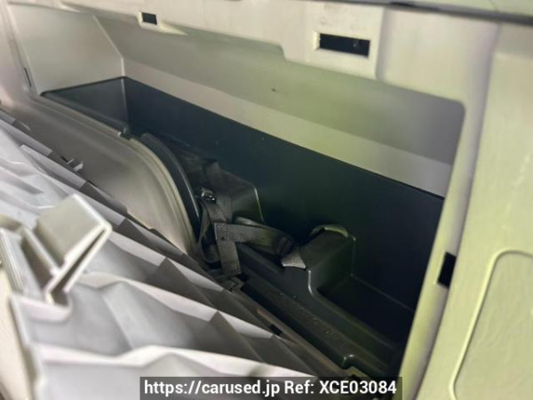 Used 2003 AT toyota hilux-surf RZN215W Image[45]