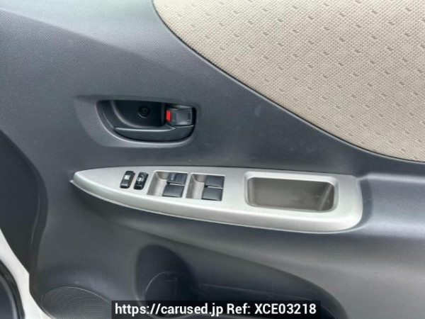 Used 2006 AT toyota ractis SCP100 Image[17]