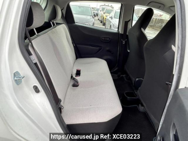 Used 2011 AT toyota vitz KSP130 Image[16]