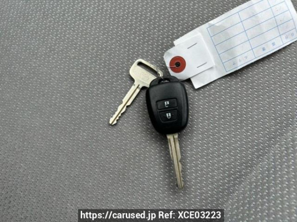 Used 2011 AT toyota vitz KSP130 Image[27]