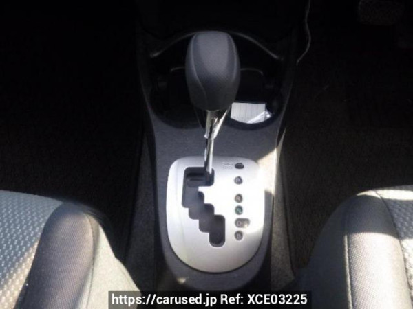 Used 2013 AT toyota vitz NSP130 Image[21]
