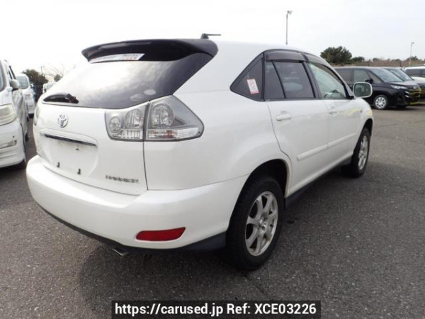 Used 2004 AT toyota harrier ACU30W Image[5]