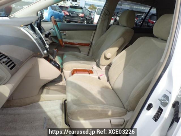 Used 2004 AT toyota harrier ACU30W Image[11]