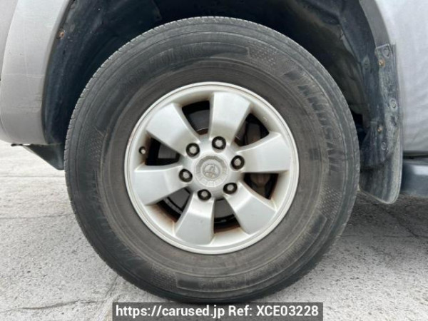 Used 2002 AT toyota hilux-surf RZN215W Image[31]