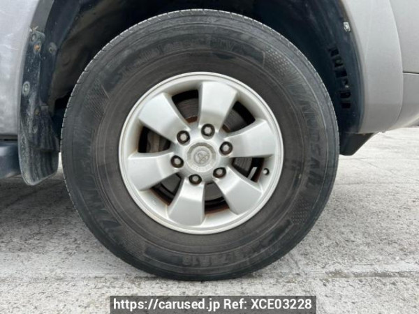 Used 2002 AT toyota hilux-surf RZN215W Image[32]