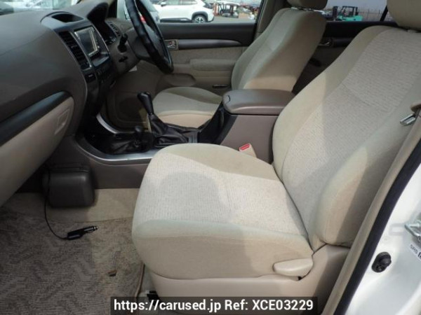 Used 2004 AT toyota land-cruiser-prado RZJ120W Image[11]