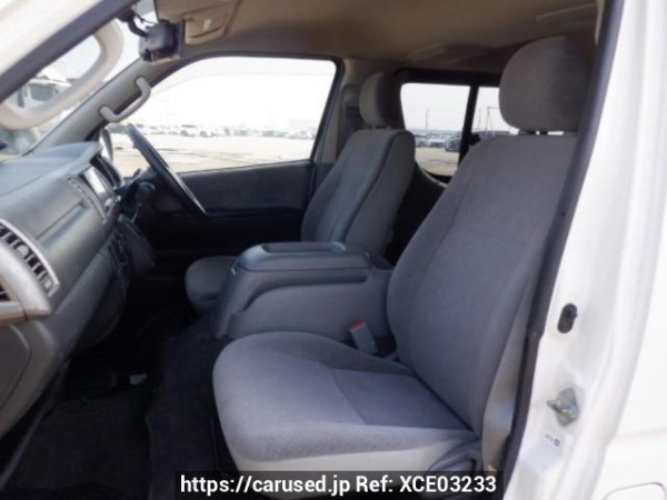 Used 2008 AT toyota regiusace-van KDH201V Image[14]
