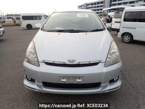 Used 2003 AT toyota wish ZNE14G Image[1]
