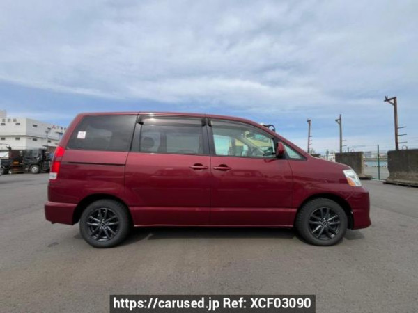 Used 2005 AT toyota noah AZR60G Image[7]