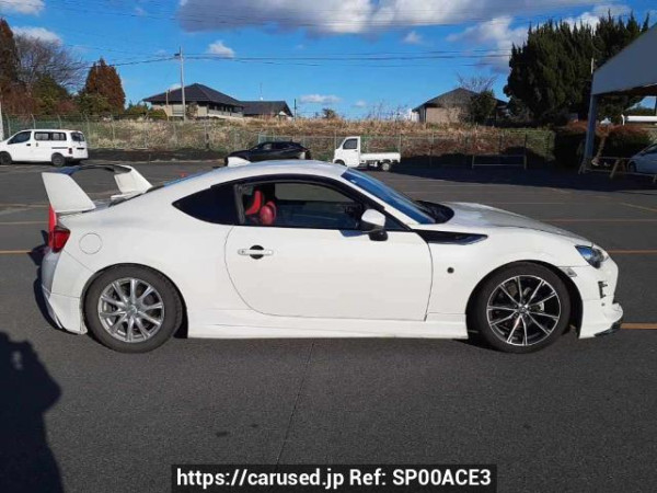 Used2016 MT Toyota 86 ZN6Image[2]