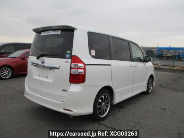 Used 2010 AT toyota noah ZRR70W Image[6]