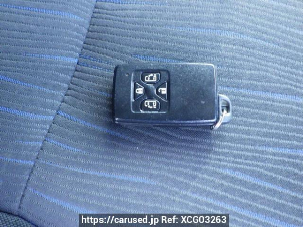 Used 2010 AT toyota noah ZRR70W Image[33]