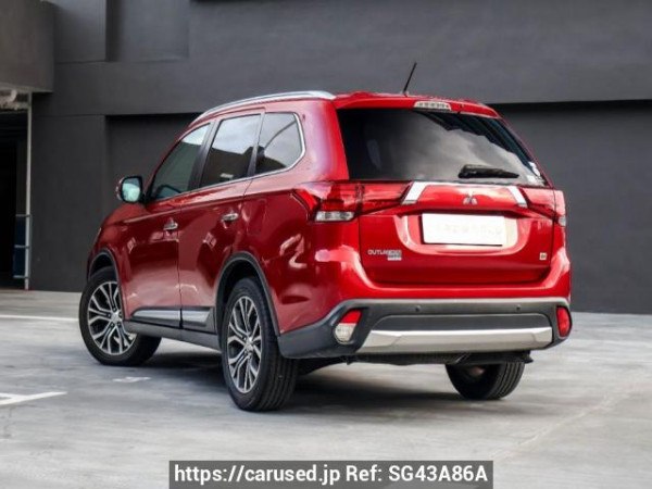 Used 2016 CVT mitsubishi outlander null Image[6]