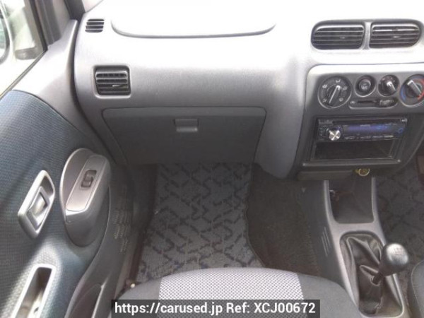 Used 2001 MT daihatsu terios-kid J131G Image[17]