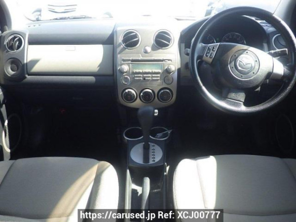 Used 2005 AT mazda verisa DC5W Image[15]
