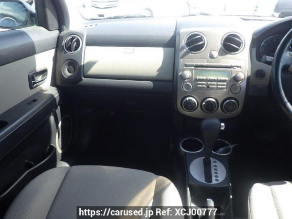 Used 2005 AT mazda verisa DC5W Image[16]
