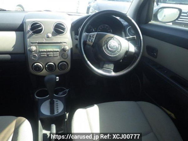 Used 2005 AT mazda verisa DC5W Image[17]