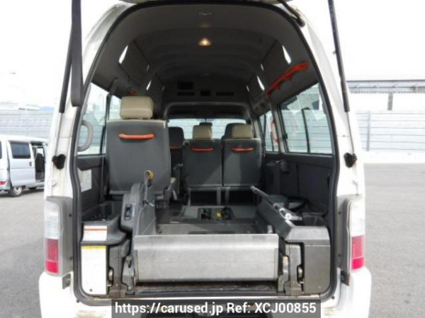 Used 2004 AT nissan caravan-bus DWMGE25 Image[8]