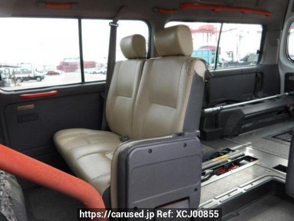 Used 2004 AT nissan caravan-bus DWMGE25 Image[15]
