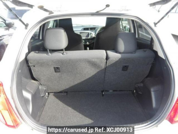 Used 2012 AT toyota vitz NSP130 Image[6]