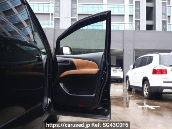 Used 2012 AT toyota estima null Image[8]
