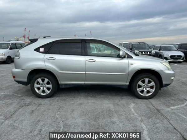Used 2005 AT toyota harrier ACU30W Image[7]