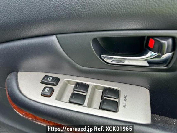 Used 2005 AT toyota harrier ACU30W Image[16]