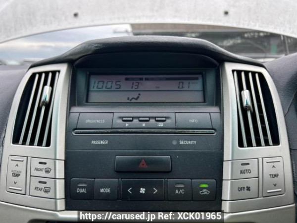 Used 2005 AT toyota harrier ACU30W Image[24]