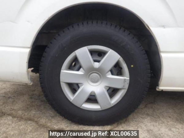 Used 2005 AT toyota regiusace-van KDH200V Image[24]