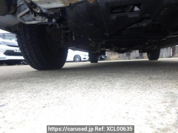 Used 2005 AT toyota regiusace-van KDH200V Image[28]