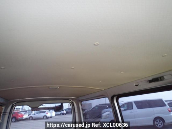 Used 2005 AT toyota regiusace-van KDH205V Image[9]