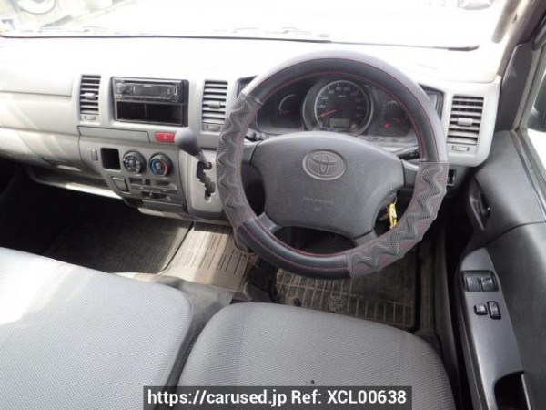 Used 2005 AT toyota regiusace-van KDH205V Image[14]