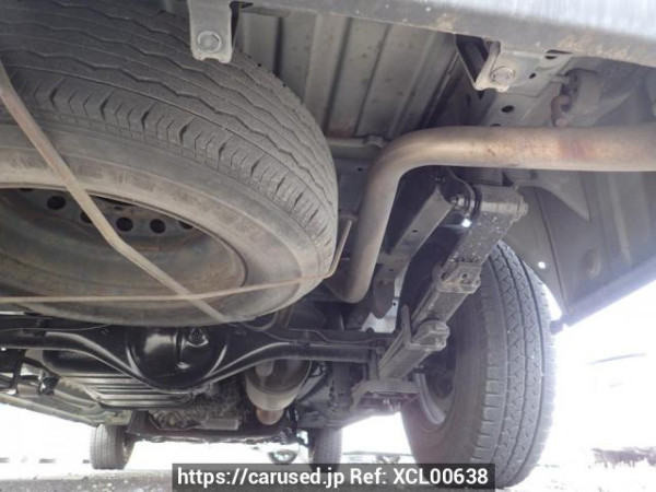 Used 2005 AT toyota regiusace-van KDH205V Image[27]