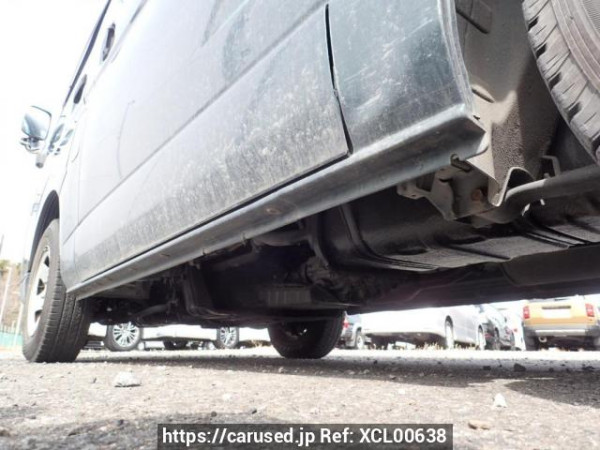 Used 2005 AT toyota regiusace-van KDH205V Image[29]