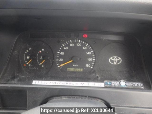 Used 2004 MT toyota hiace-van TRH112K Image[21]