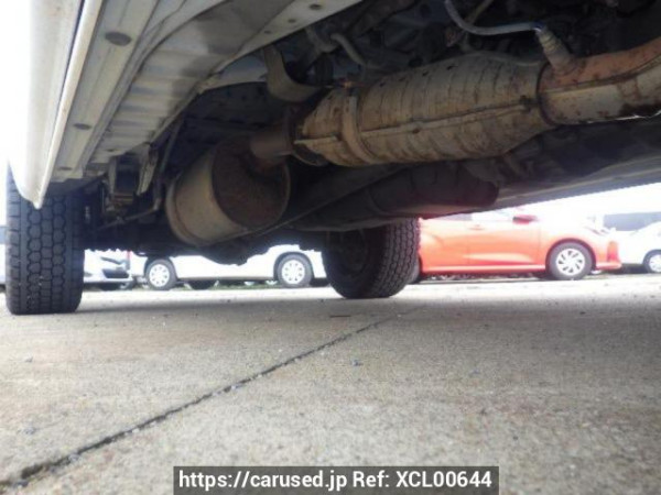 Used 2004 MT toyota hiace-van TRH112K Image[30]